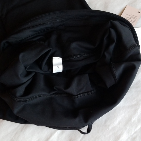 Lululemon - Picture 8 of 8